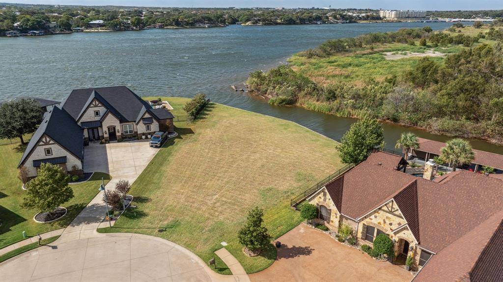 Granbury, TX 76048,1003 Sunset Bay Court