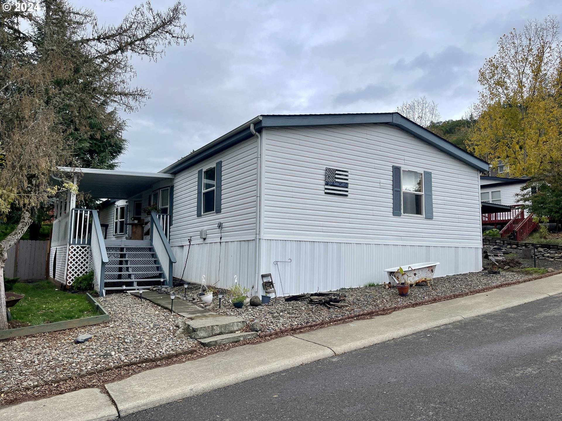 Roseburg, OR 97470,297 OLIVIA LN