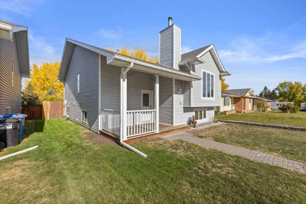 Didsbury, AB t0m0w0,1516 23 AVE