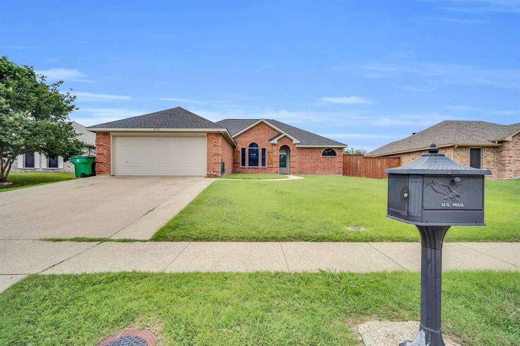 Waxahachie, TX 75165,332 Leisure Lane