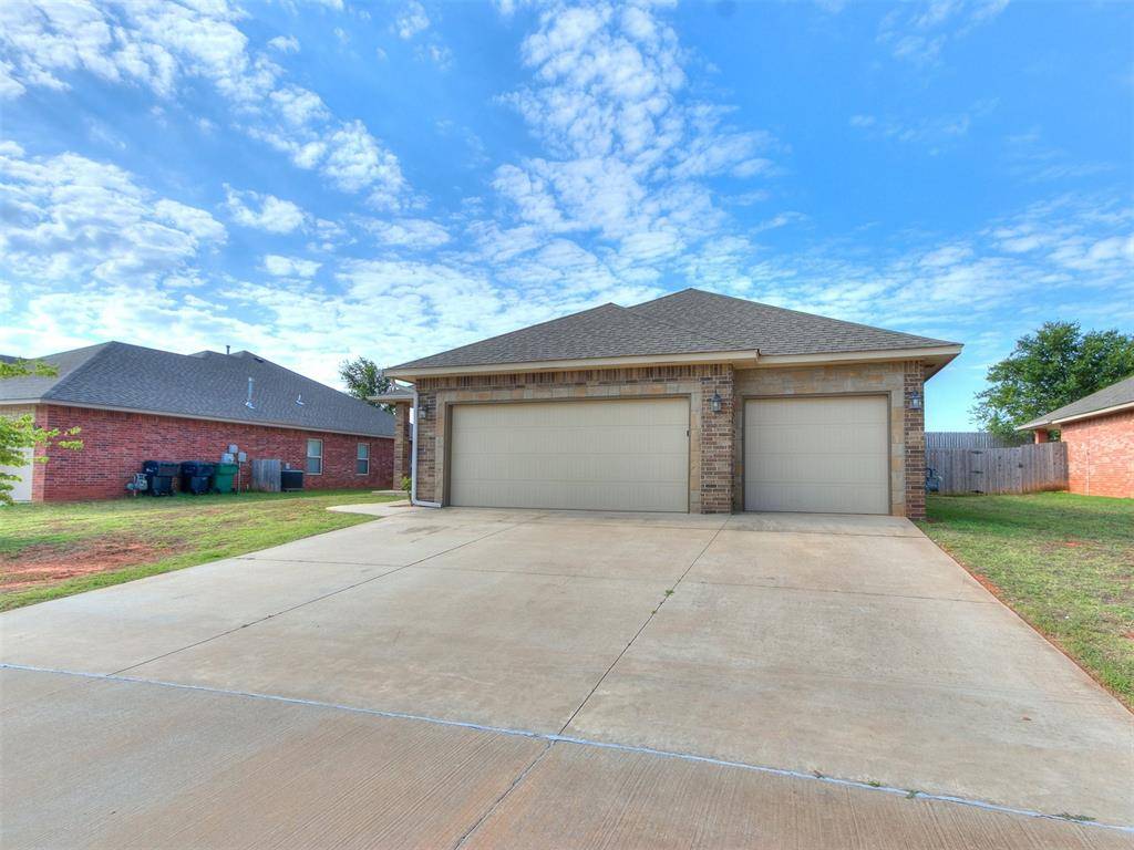 Oklahoma City, OK 73169,8712 SW 66th Place