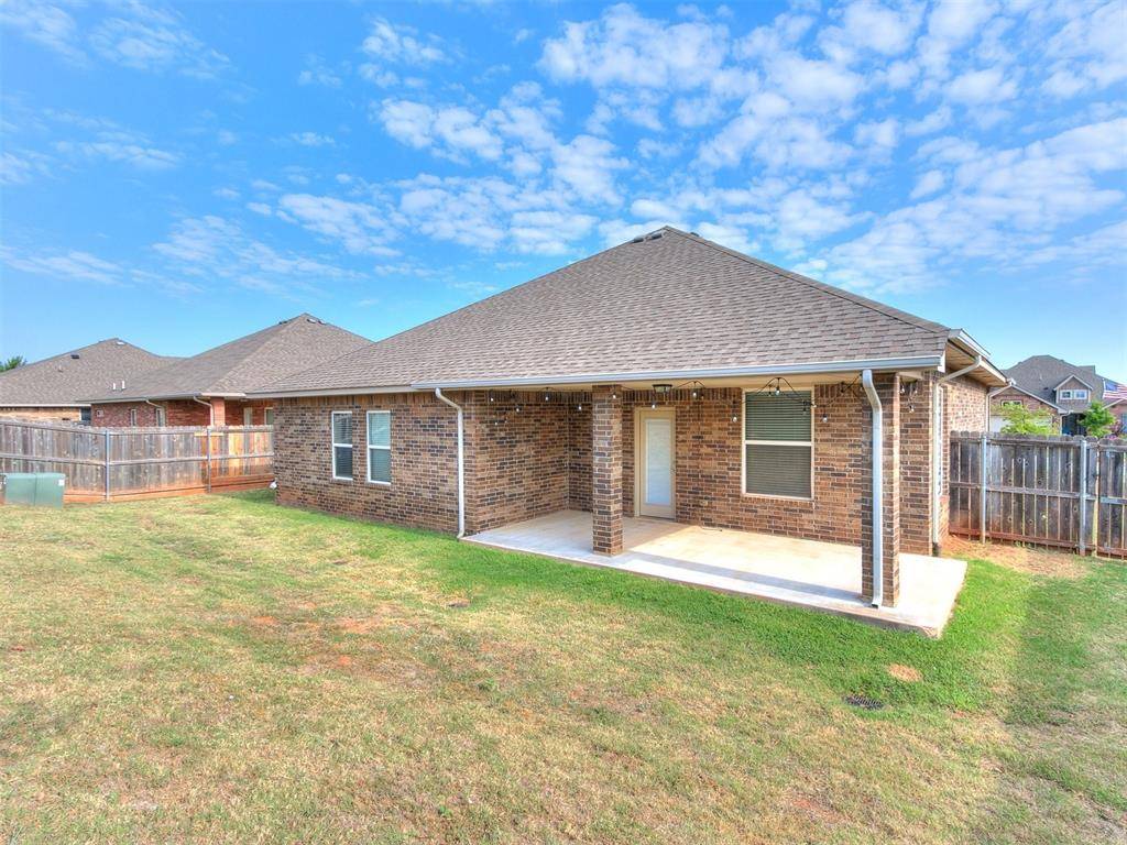 Oklahoma City, OK 73169,8712 SW 66th Place