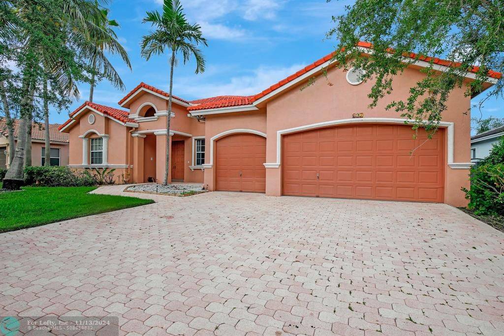 Pembroke Pines, FL 33027,697 SW 159th Way