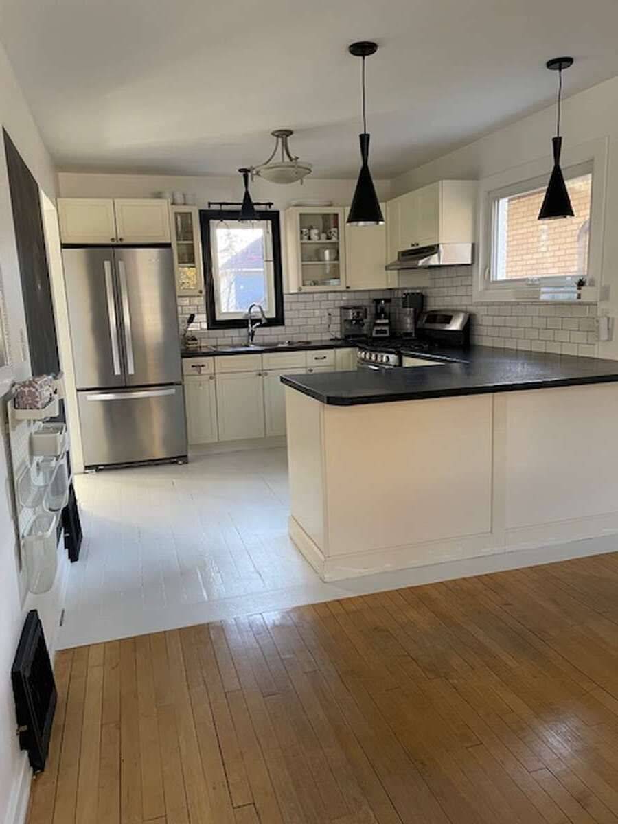 Sault Ste Marie, ON P6B 1E2,79 Ontario AVE