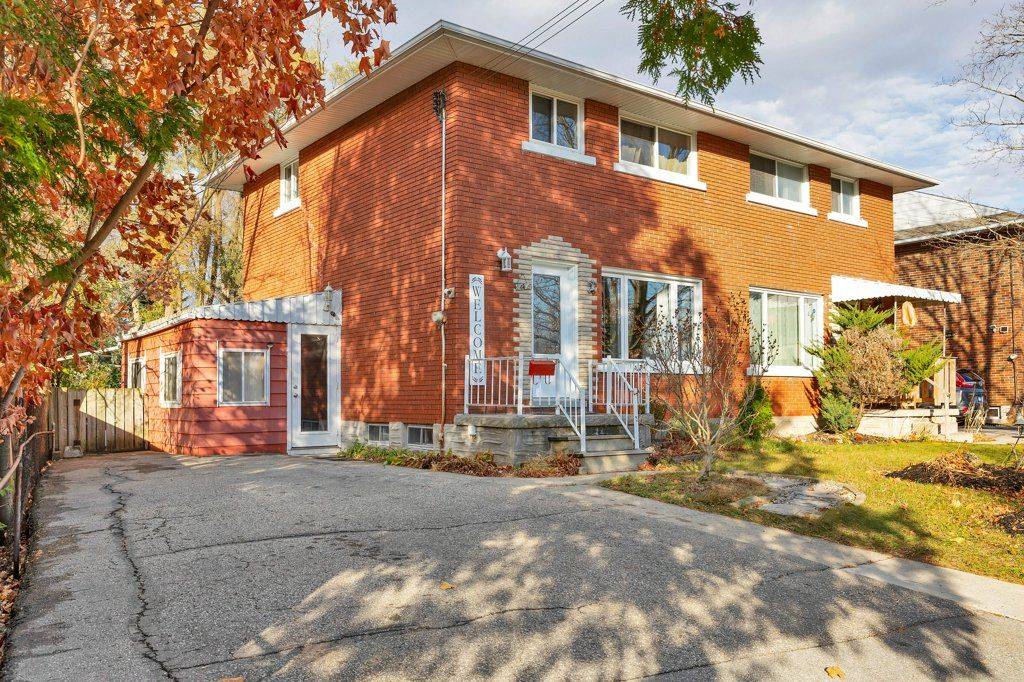 Kitchener, ON N2M 3K7,222 Mausser AVE