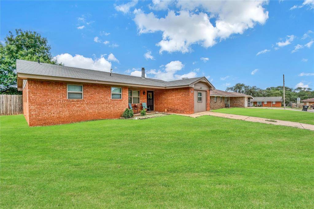 Arapaho, OK 73620,502 Lacy Terrace