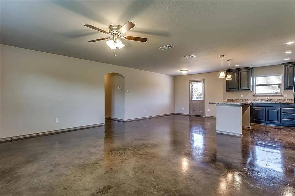 Weatherford, TX 76087,144 Emerald Drive