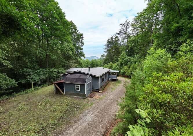 Hiawassee, GA 30546,350 Glen Road