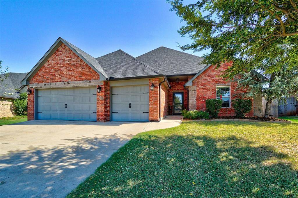 Edmond, OK 73012,18212 Bridlington Drive