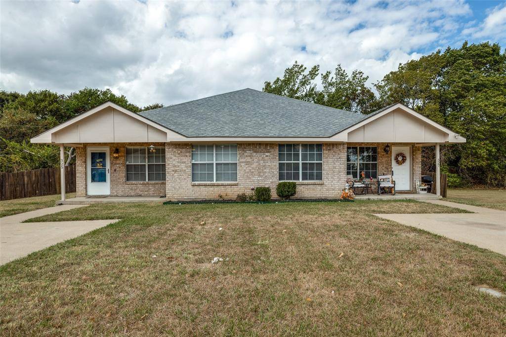 Mansfield, TX 76063,325 Shady Valley Drive