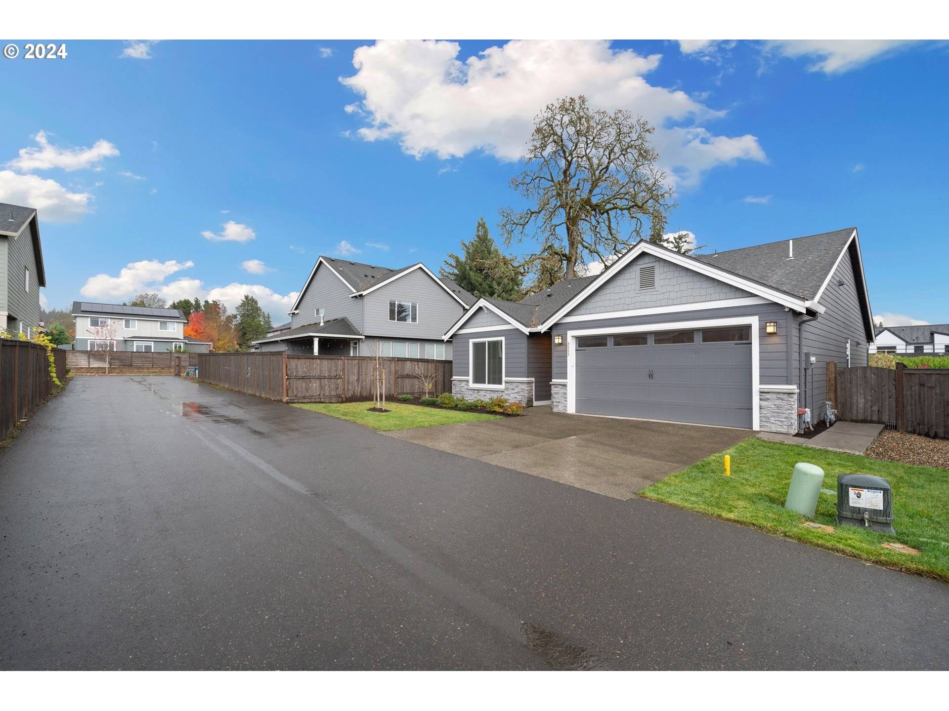 Camas, WA 98607,8533 N JUNIPER ST