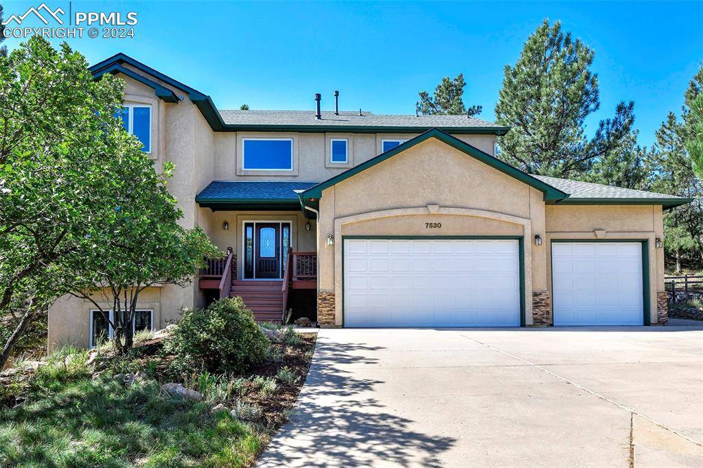 Colorado Springs, CO 80919,7530 Winding Oaks DR