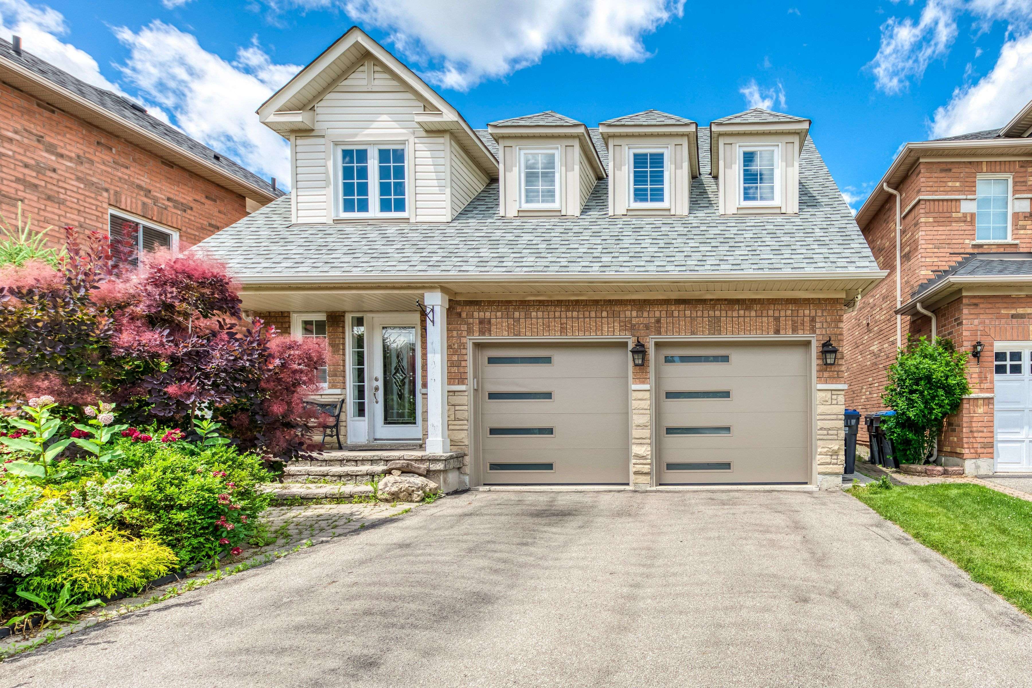 Mississauga, ON L5M 7H1,3751 Pearlstone DR