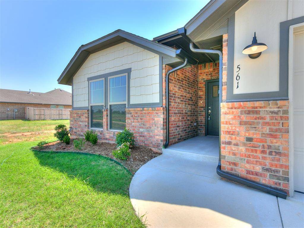 Washington, OK 73093,561 Grand Sycamore Drive