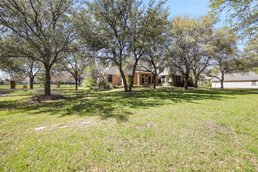 Ovilla, TX 75154,610 Green Meadows Lane