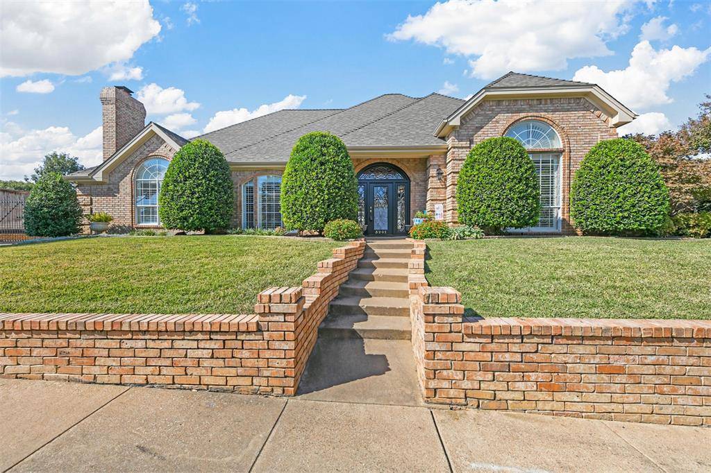 Bedford, TX 76021,3201 Creighton Lane