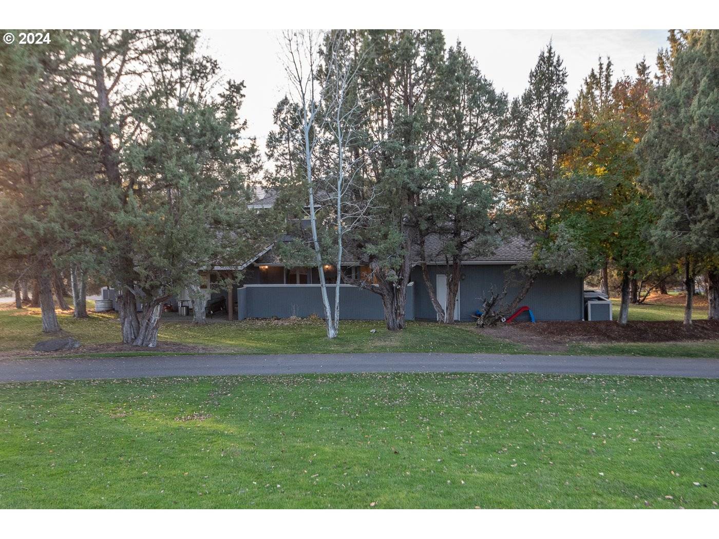 Redmond, OR 97756,2112 MOUNTAIN QUAIL DR