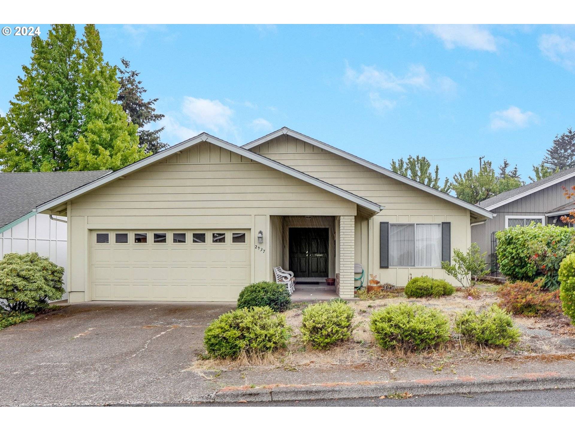 Salem, OR 97304,2937 TWIN OAK PL NW