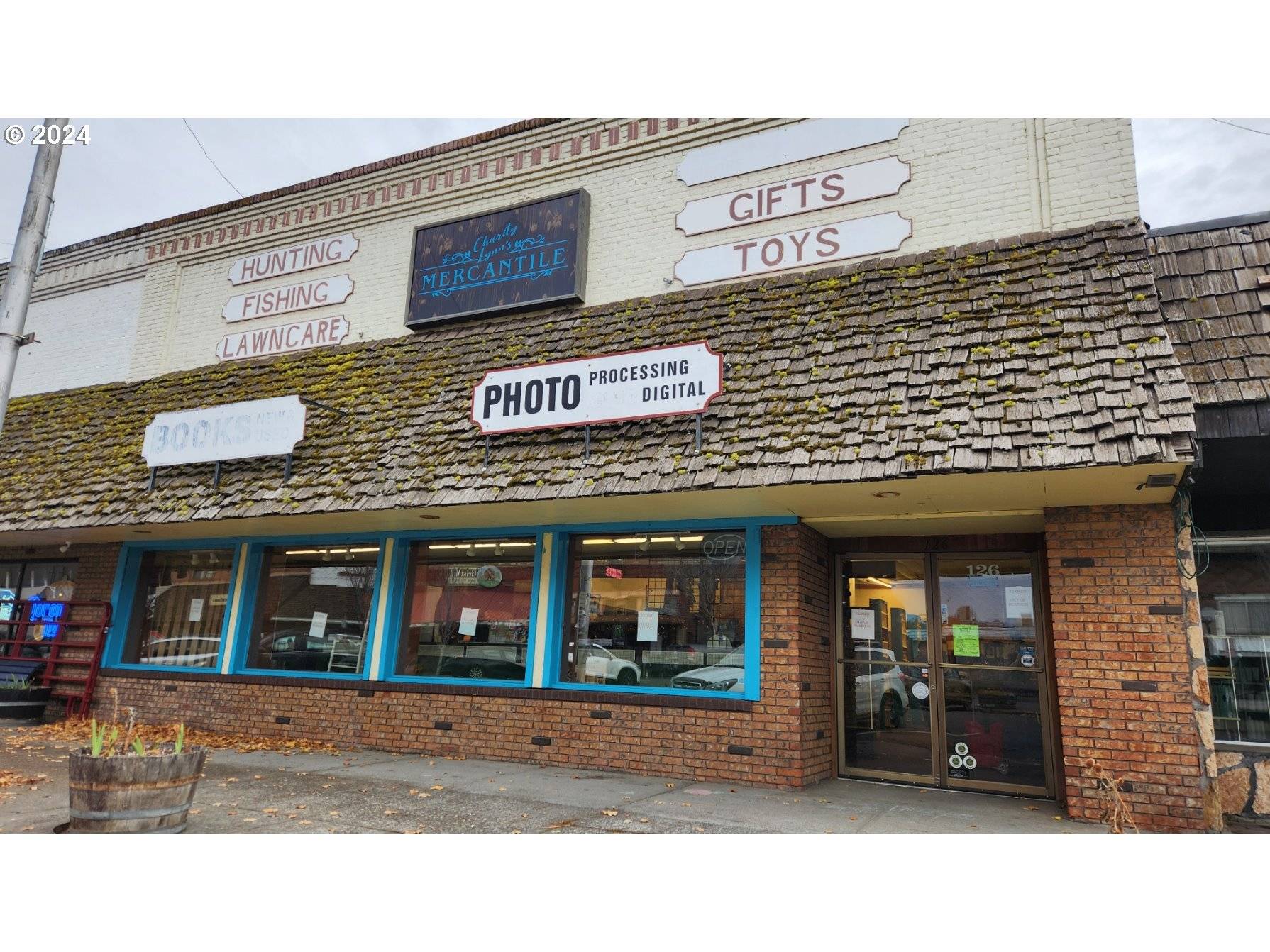 Goldendale, WA 98620,126 W MAIN ST