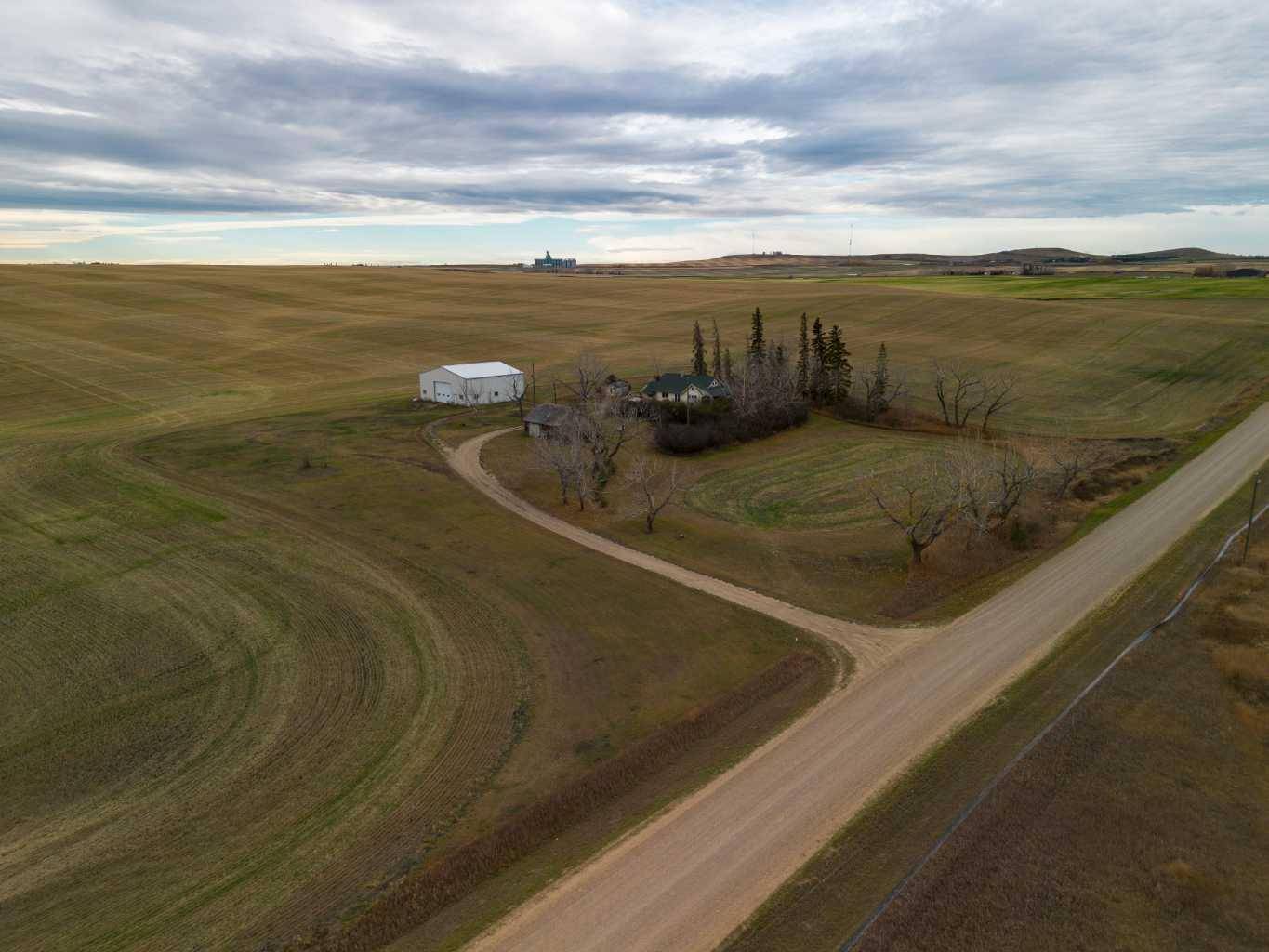 Rural Kneehill County, AB T0M 2C0,234013 Twp Rd 324