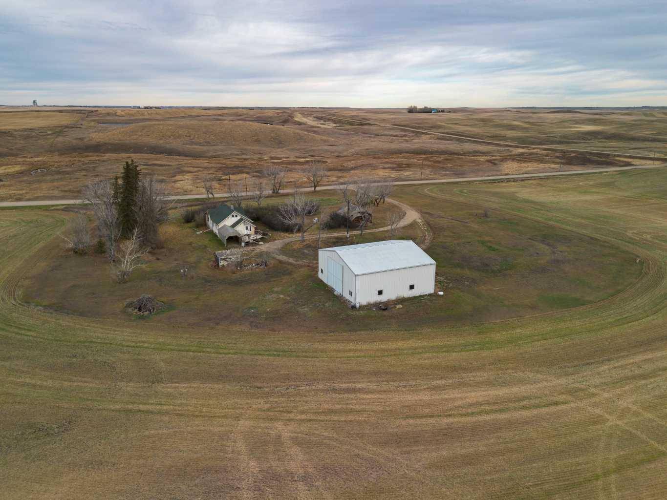 Rural Kneehill County, AB T0M 2C0,234013 Twp Rd 324