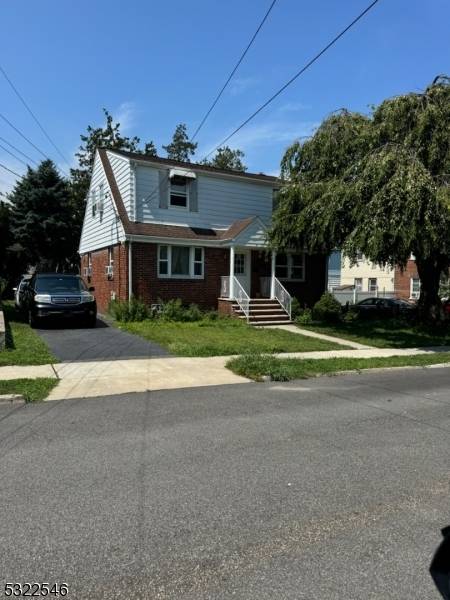 Garfield City, NJ 07026,29 Davison St #2