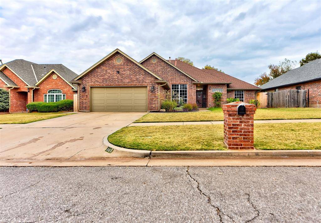 Edmond, OK 73013,825 NW 143rd Street