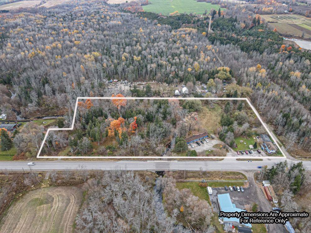 Oro-medonte, ON L4M 0H1,461 Penetanguishene RD