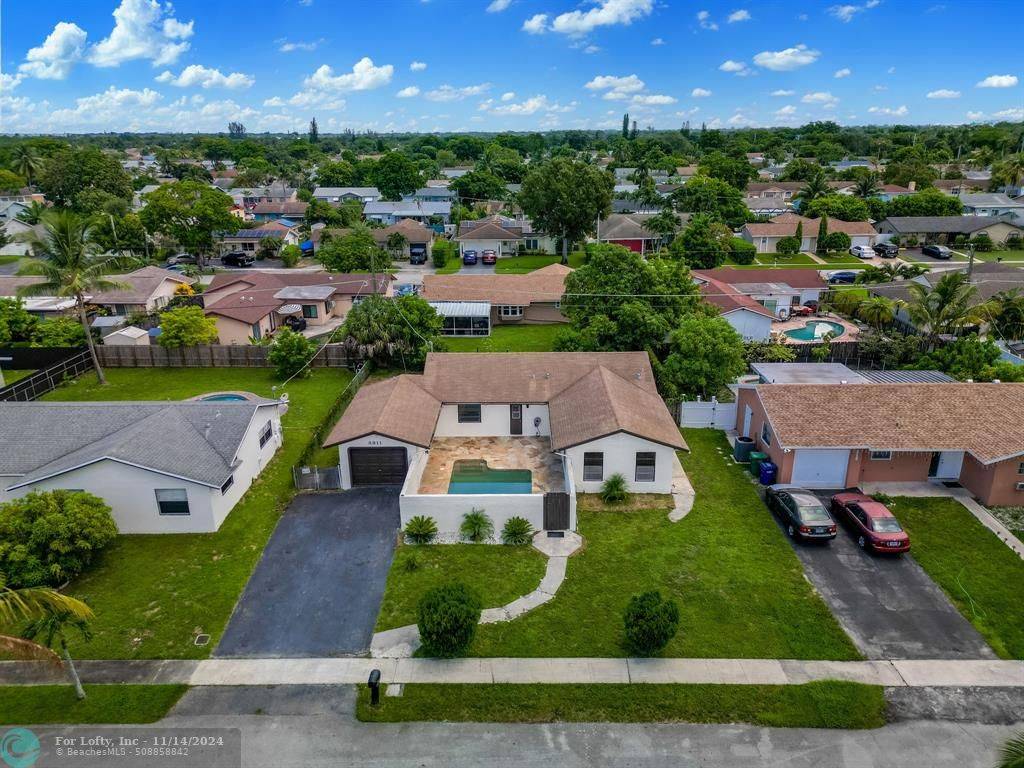 Lauderhill, FL 33351,8311 NW 45th St