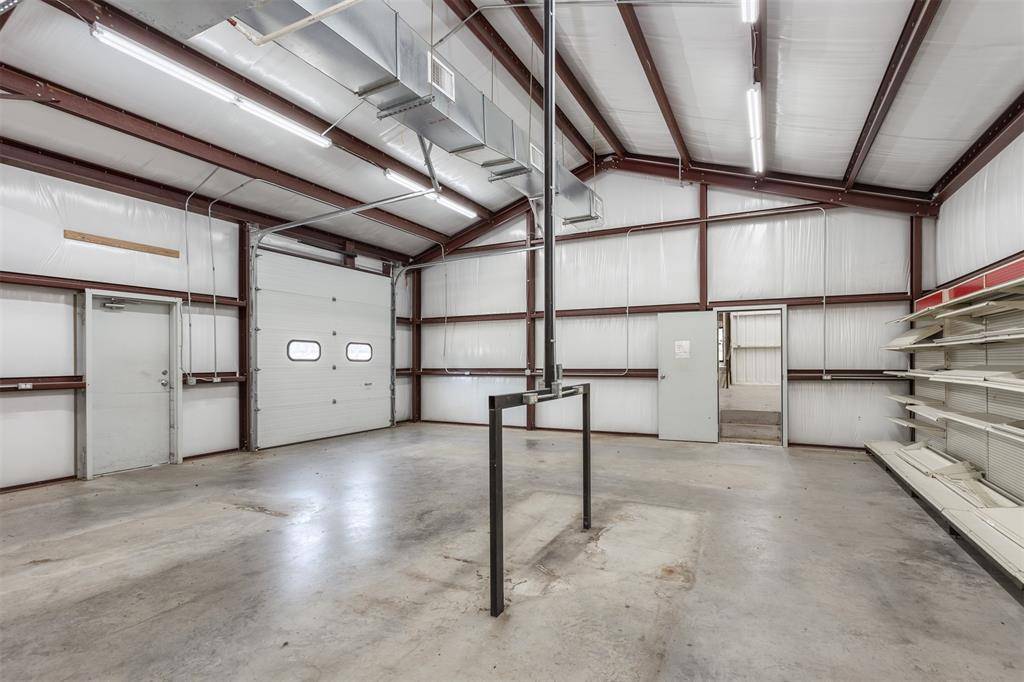 Whitesboro, TX 76273,106 Water Street #Warehouse 2