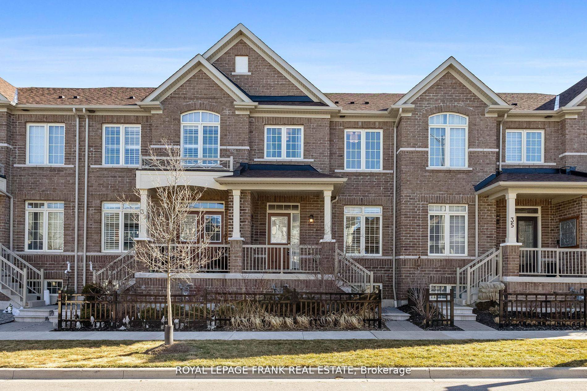 Clarington, ON L1B 0V6,37 Donald Powell CRES