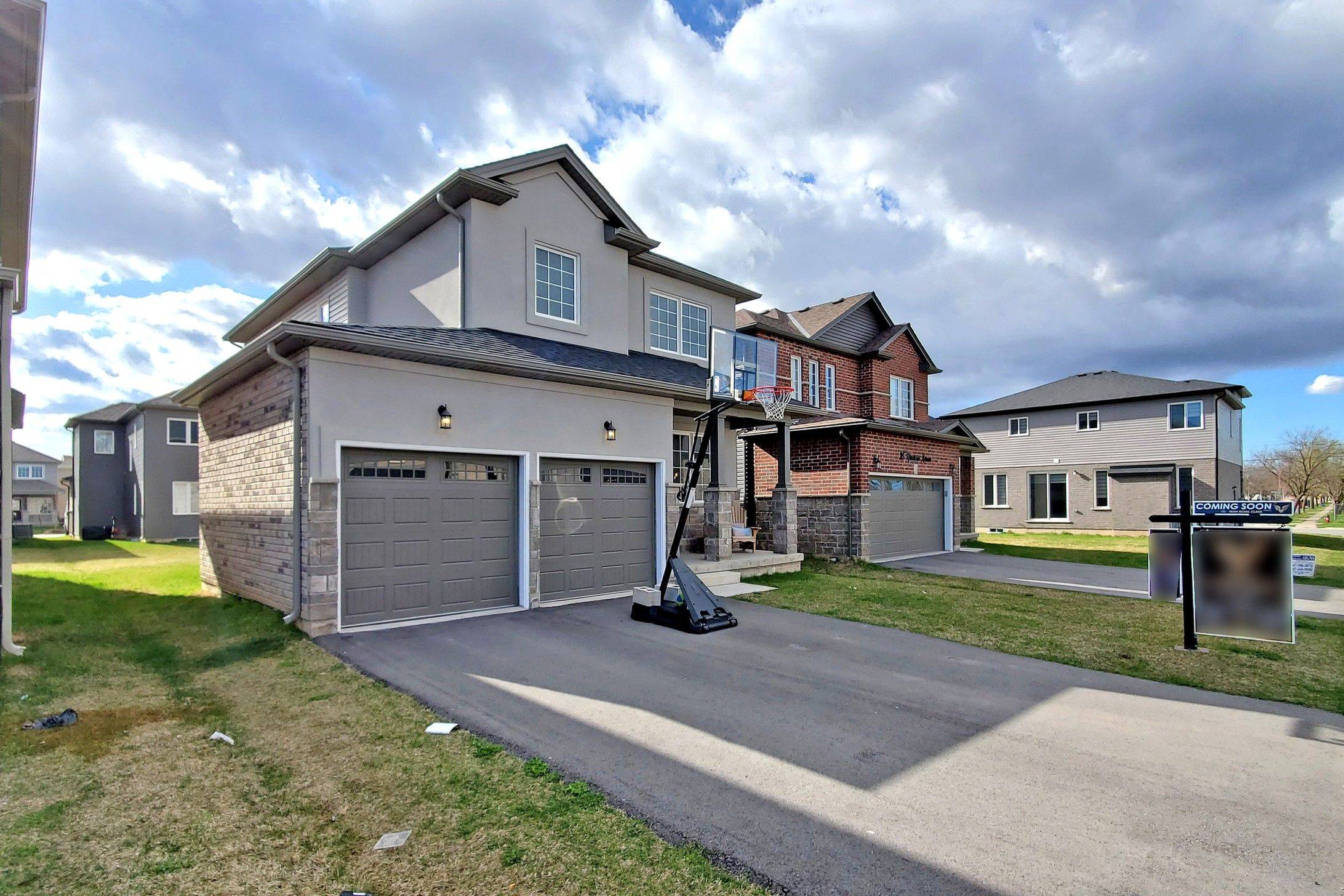 Welland, ON L3B 0H5,34 Woodbine AVE