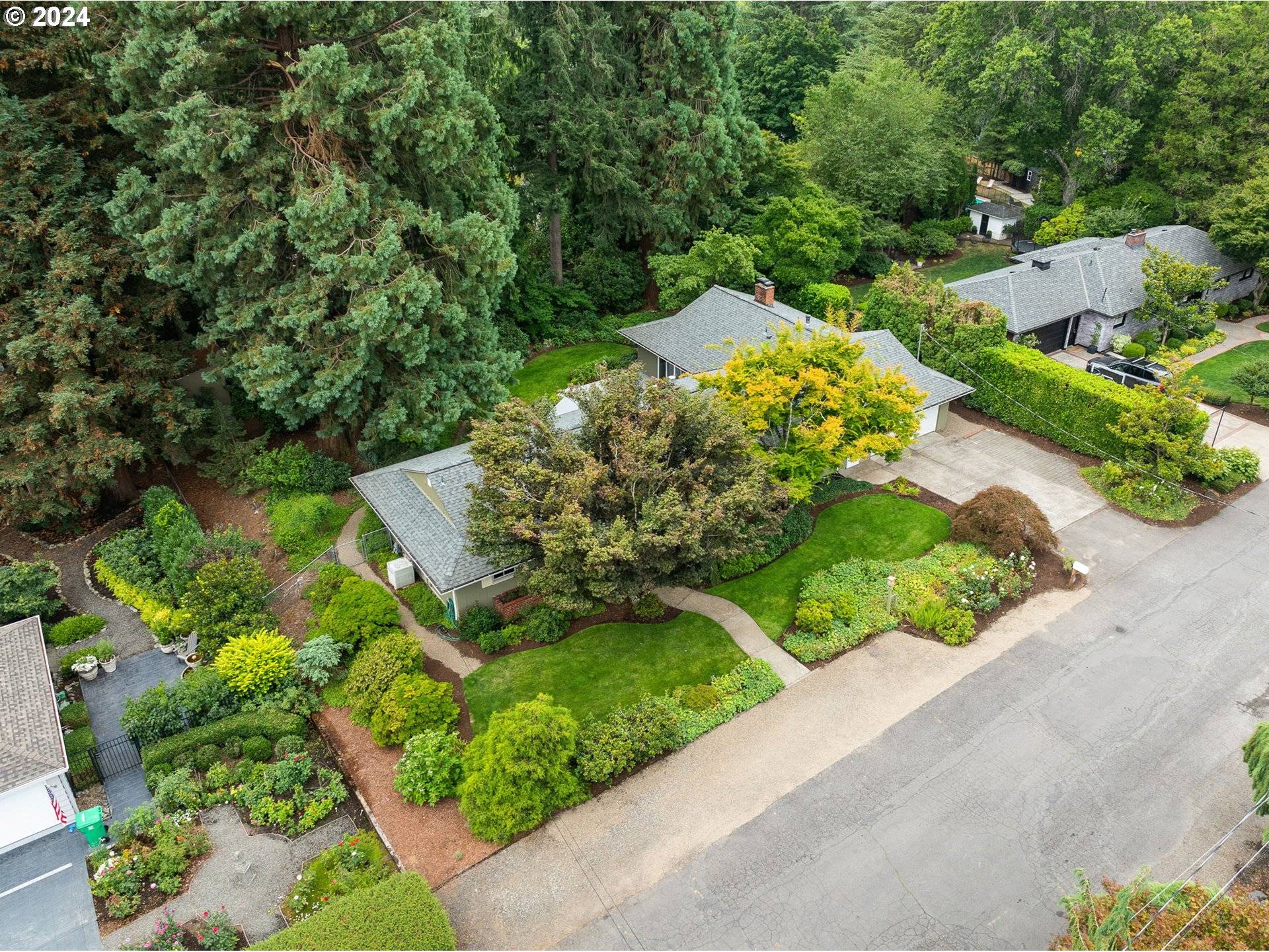 Portland, OR 97221,6416 SW HAMILTON WAY