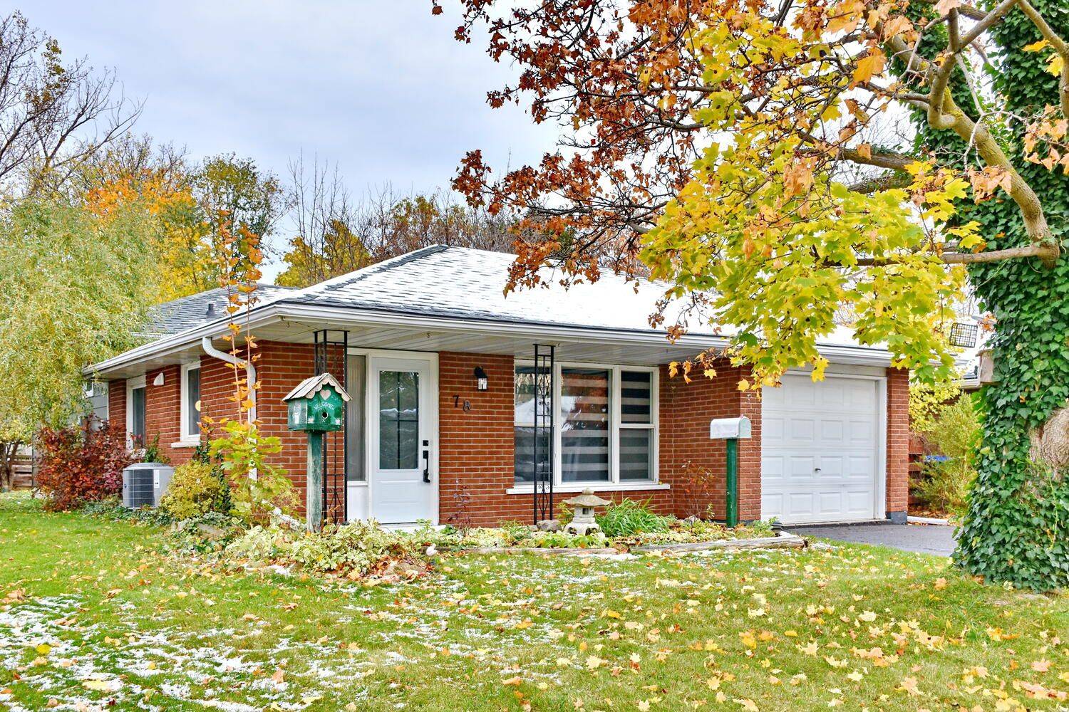 Collingwood, ON L9Y 2C2,78 Gibbard CRES