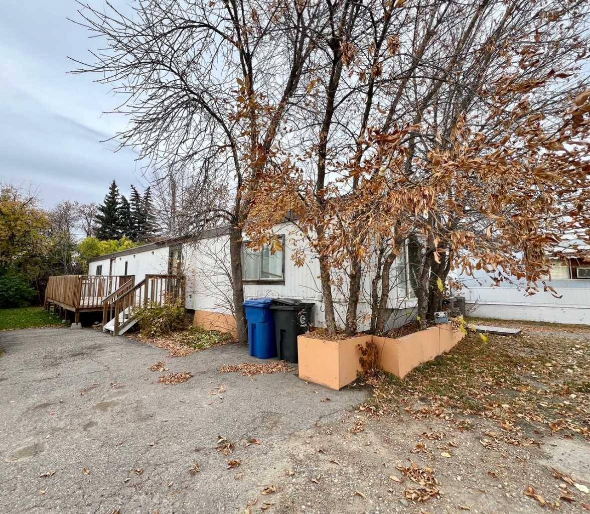 Three Hills, AB T0M 2A0,#15, 125 7 AVE NE