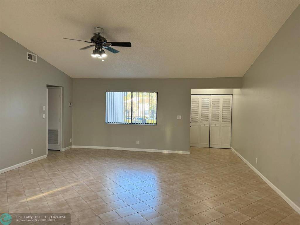 Coral Springs, FL 33071,9578 SW 1st Ct  #9-S