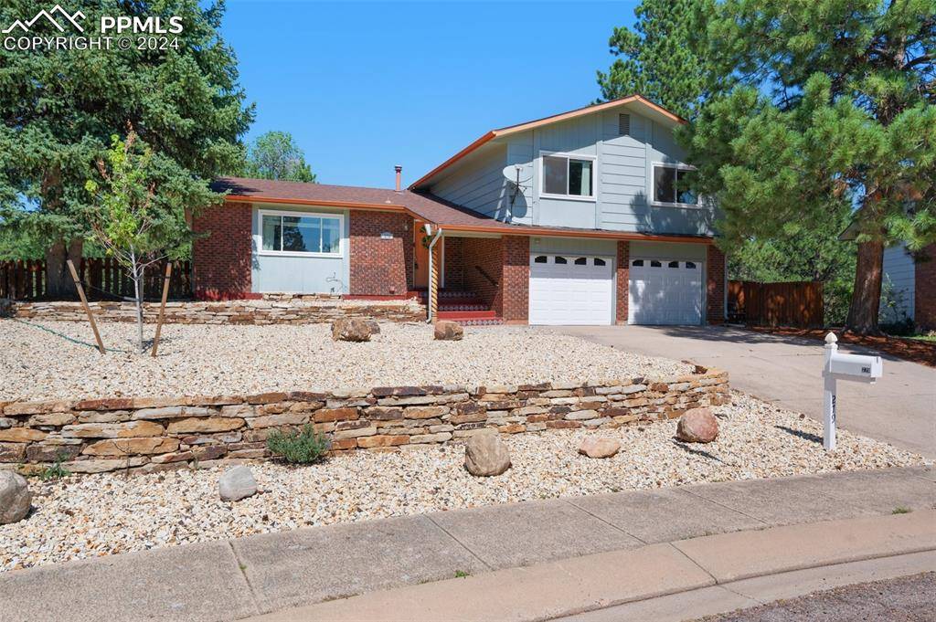 Colorado Springs, CO 80919,279 Dolomite DR