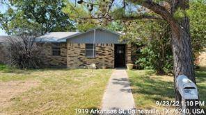 Gainesville, TX 76240,1919 Arkansas Street