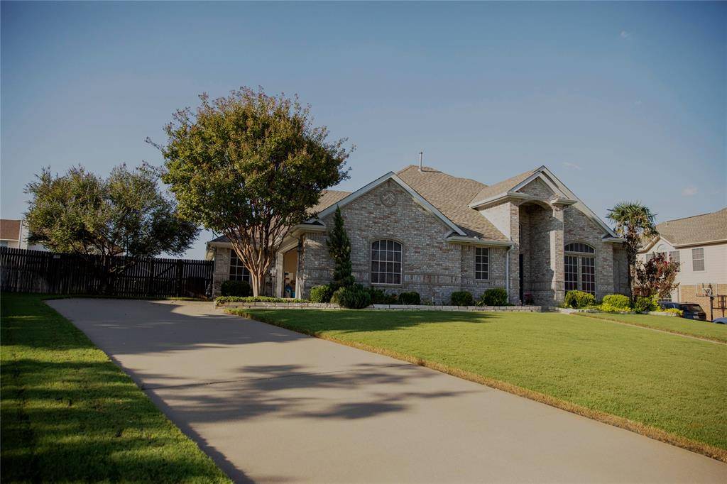 Kennedale, TX 76060,1325 Meadowview Drive