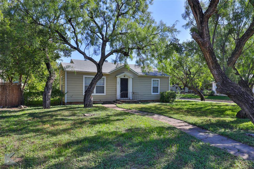 Abilene, TX 79605,933 Ballinger Street