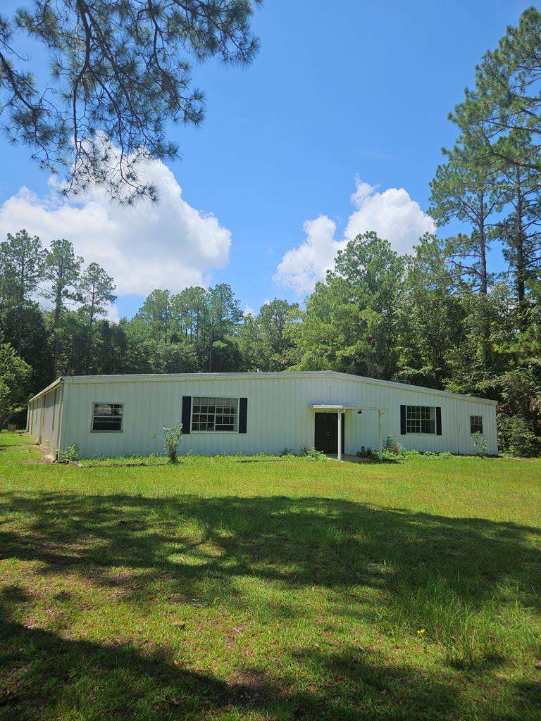 Bainbridge, GA 39819,2548 Lake Douglas Rd