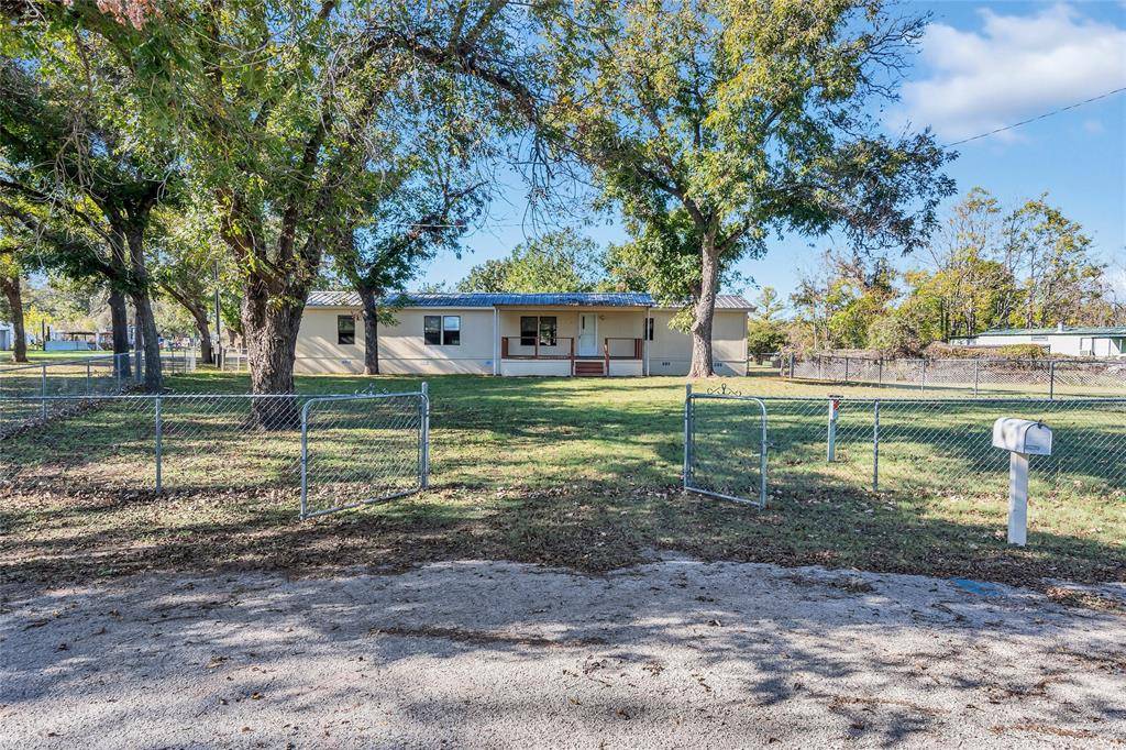 Weatherford, TX 76087,157 Pawnee Trail