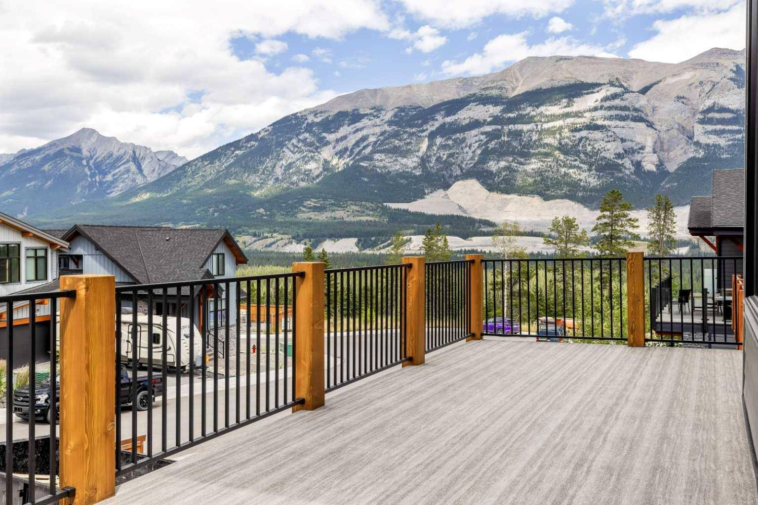 Canmore, AB T1W 0L8,236 STEWART CREEK Rise