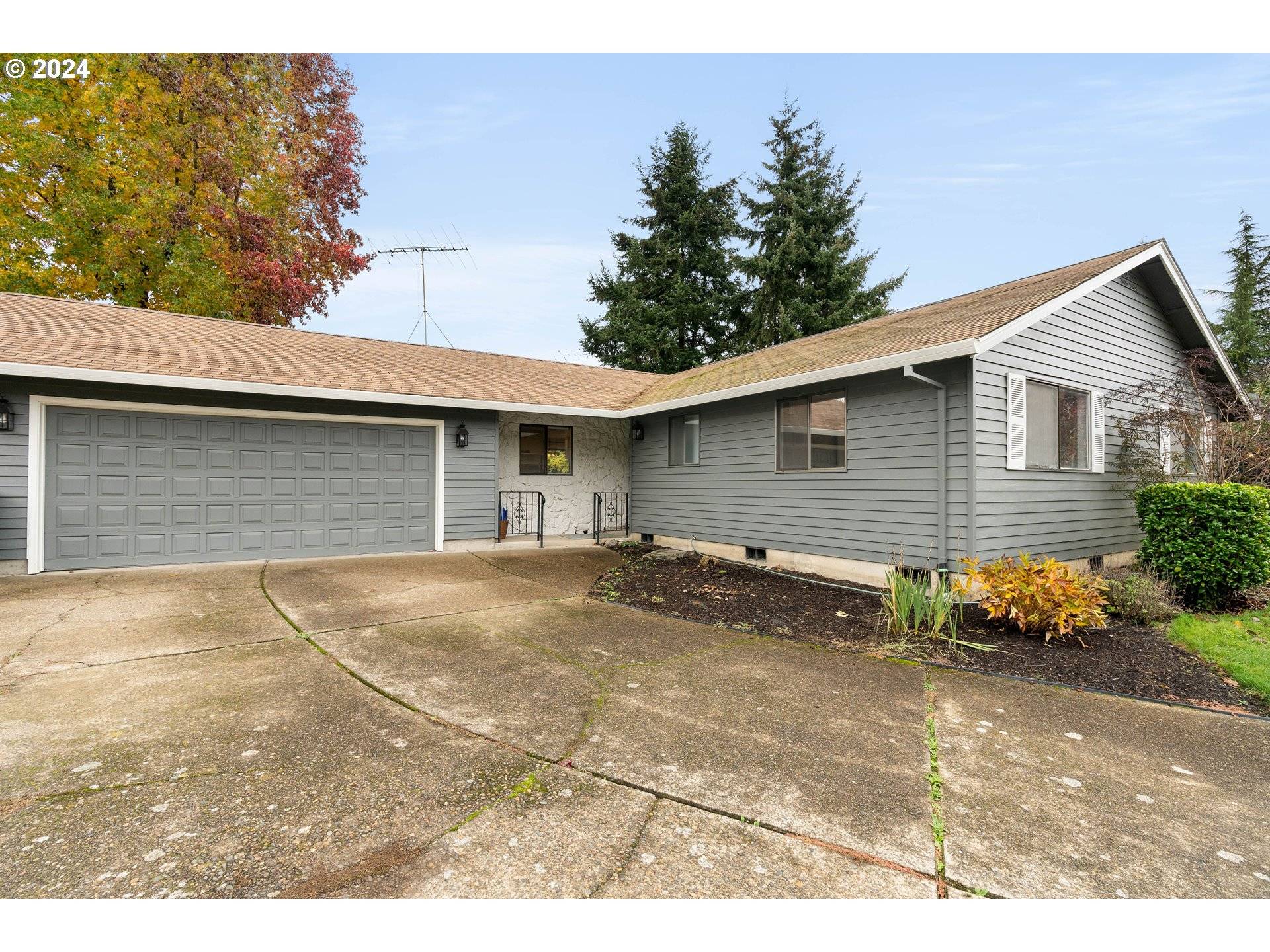 Mc Minnville, OR 97128,2775 NE DAVIS CT