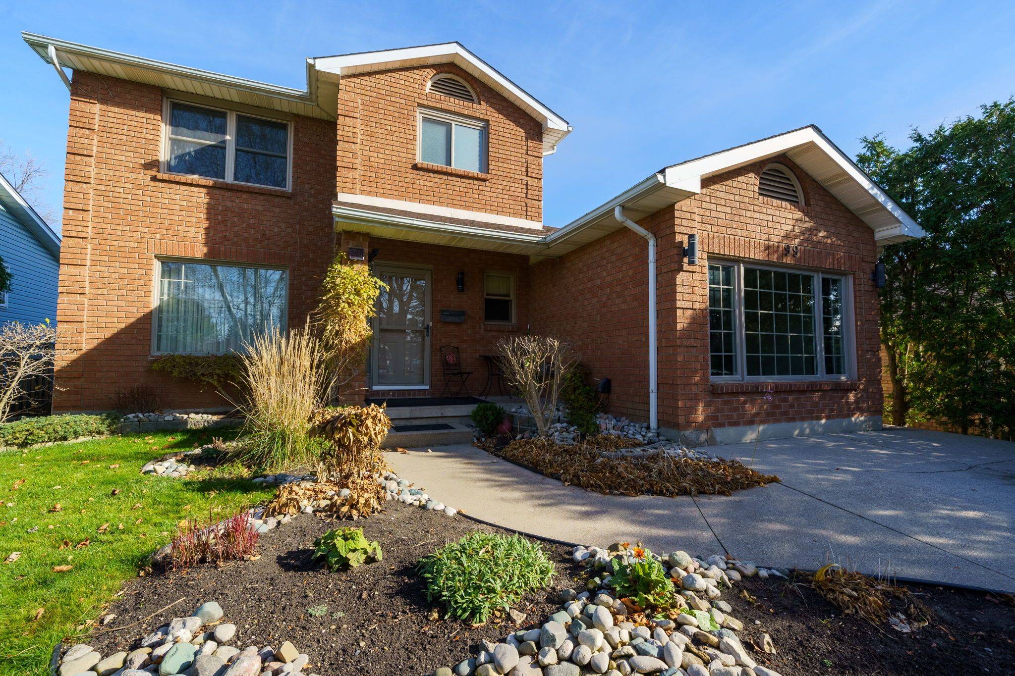 Strathroy-caradoc, ON N7G 2E8,99 Egerton ST