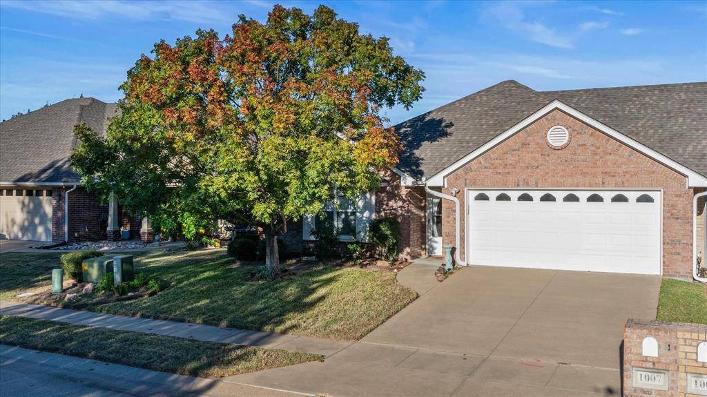 Granbury, TX 76048,1007 Roberts Bend Court