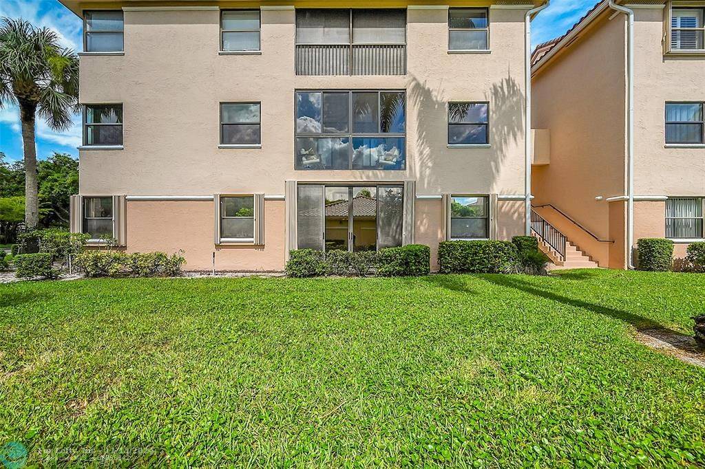 Coconut Creek, FL 33073,4141 CORAL TREE CIR  #145