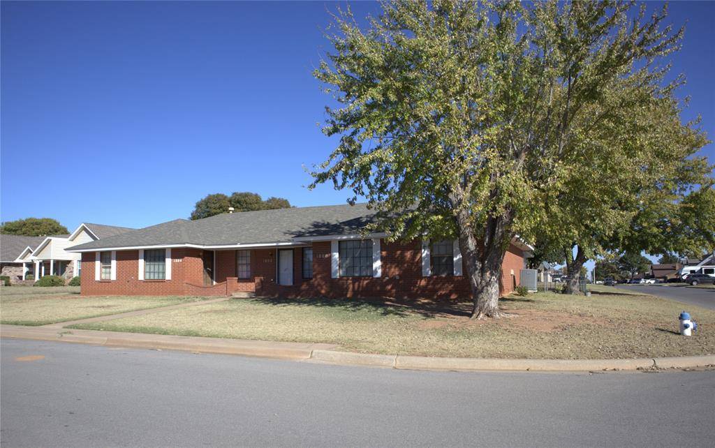 Weatherford, OK 73096,1800 Suzanne Drive