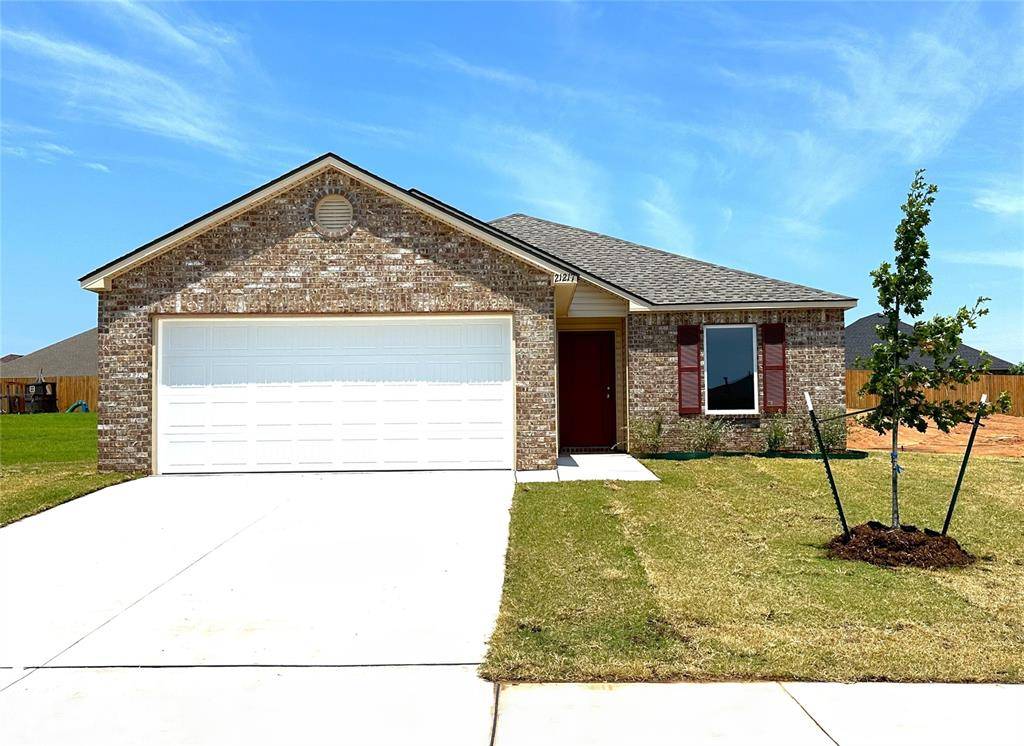 Harrah, OK 73045,21217 River Mist Drive