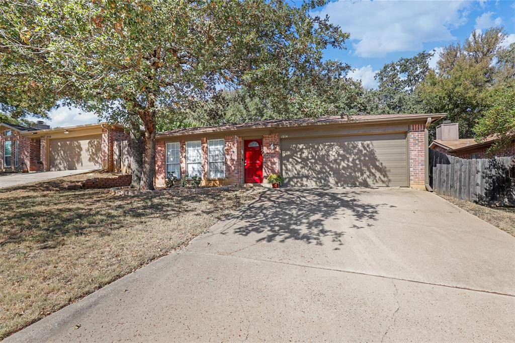 Mansfield, TX 76063,1214 Glen Creek Drive